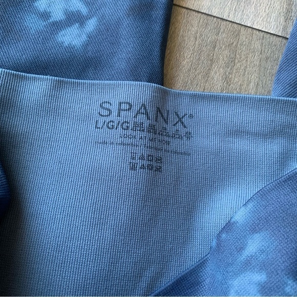 SPANX look at me now seamless high rise legging blue tie dye size large - Picture 7 of 8